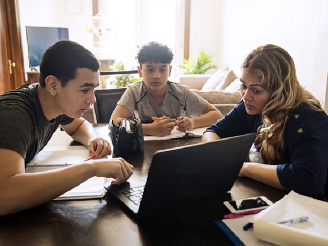 Leveraging Family Engagement to Foster Student Success in Distance + Blended Learning